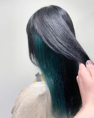 ロング カラー ハイトーン特化 川井優汰のヘアスタイル
