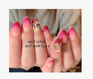 ネイル ﾈｲﾙﾙｰﾑﾘｯｶ 𝐦𝐚𝐲𝐮のネイルデザイン