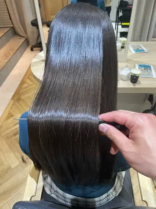 ロング カラー フェイスレイヤー/ 小顔/髪質改善　関のヘアスタイル