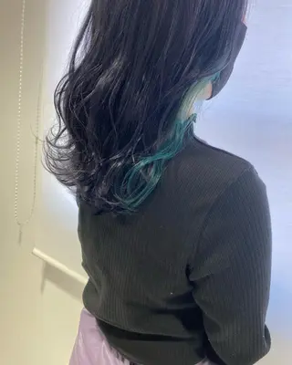 セミロング カラー 遠藤 愛莉のヘアスタイル