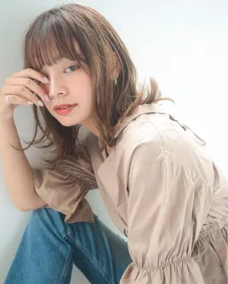 ミディアム カラー 🏆ウルフ/レイヤー 指名No.1山口圭佑のヘアスタイル