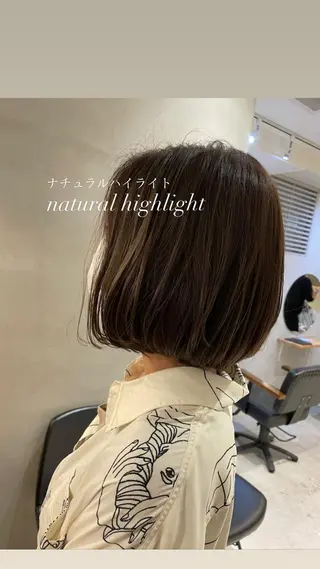 ショート カラー 外山 実咲のヘアスタイル