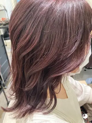 セミロング カラー 横浜似合わせ顔まわり カット／長谷川のヘアスタイル
