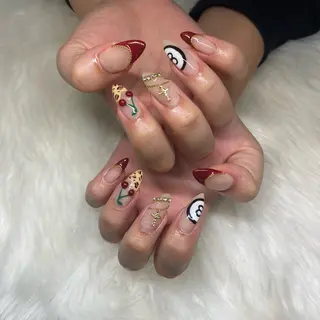 ネイル R nailのネイルデザイン