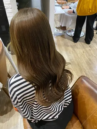 ロング mio♡ベージュ特化 🎀透明感カラーのヘアスタイル