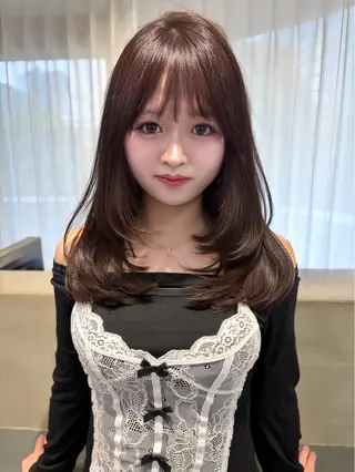 セミロング votan lilleyのヘアスタイル