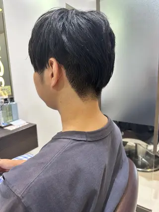 メンズ レイヤー 艶々カラーのヘアスタイル