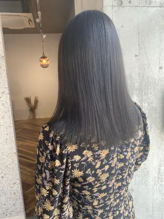 セミロング カラー SHOTO ハイトー ン/ブロンドカラーのヘアスタイル