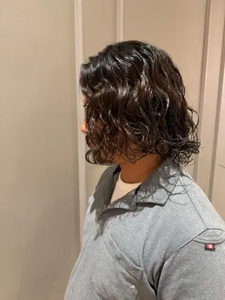 ミディアム パーマ メンズ 伴藤 寿男のヘアスタイル