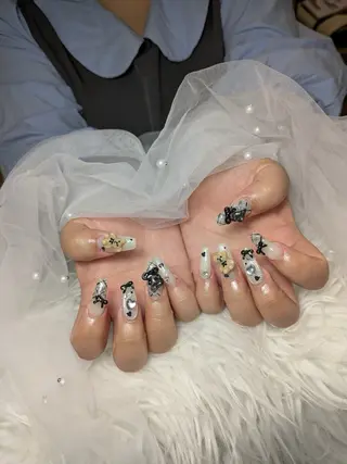 ネイル Queen Nail 柏店　クイーンネイルのネイルデザイン