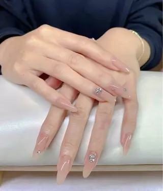 ネイル Sachi Nail上野のネイルデザイン