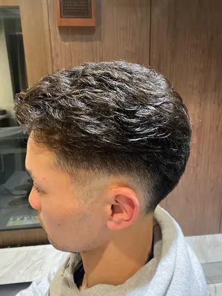 ショート 小野 大輔のヘアスタイル
