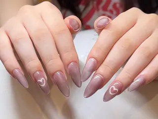 ミディアム Chiin Nailのネイルデザイン