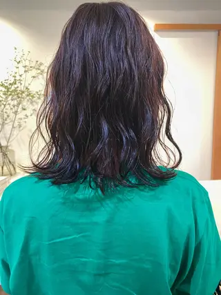 ミディアム カラー 砂原 ひよりのヘアスタイル