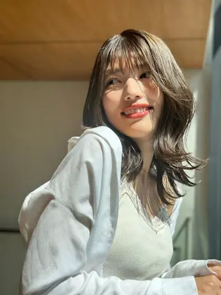 ミディアム 中尾 碧斗のヘアスタイル