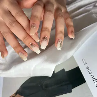 ネイル Gemini. 【ジェミニ】のネイルデザイン