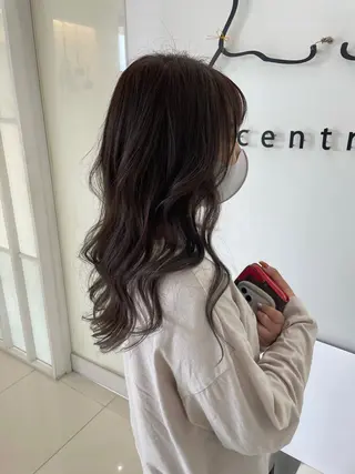 ロング カラー 小松 瑞季のヘアスタイル
