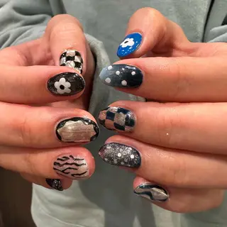 ネイル 個性派ネイル 🌼 ハルカ ♡の眉毛・アイブロウイメージ