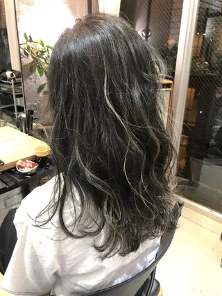 ミディアム カラー 北間 寛哉のヘアスタイル
