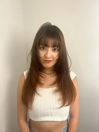 ロング Airi 韓国y2k ハイレイヤーのヘアスタイル