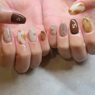 ネイル YUKO🩶 sofa立川のネイルデザイン