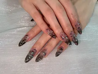 ネイル CHER NAIL(シェルネイル)所属・cher loydのネイルデザイン
