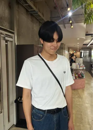 ショート カラー 小長谷 夕菜のヘアスタイル