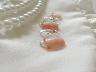 ネイル AYA Reginaのネイルデザイン