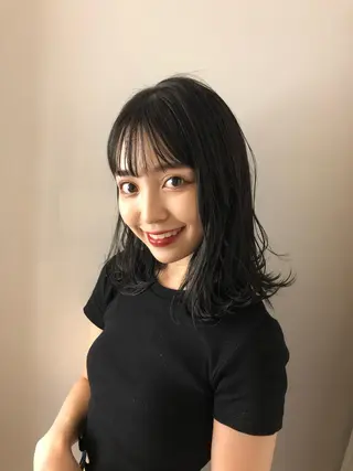 ミディアム レイヤー特化/小顔顔 周り/セノ/表参道のヘアスタイル
