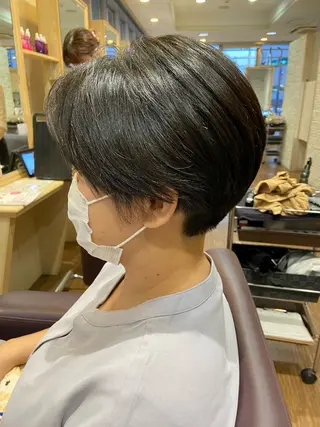 ショート コバヤシ ユウスケのヘアスタイル