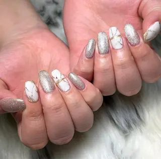 ネイル Laki nailのネイルデザイン