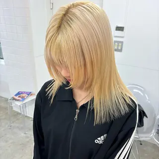 セミロング カラー Rena✴︎トレンド ×スタンダードMIXのヘアスタイル