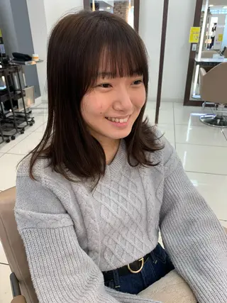 ミディアム カラー 羽エクステ🩷 🤍まき🤍のマツエク・マツパデザイン