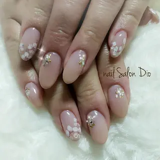 ネイル Nail salon Dioのネイルデザイン