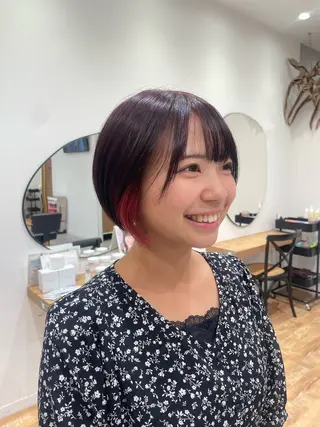 ショート カラー 矯正パーマ、ベージュ ボブカット🫧のヘアスタイル