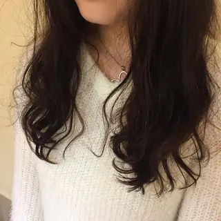 ロング パーマ 加藤 綾華のヘアスタイル