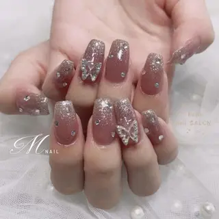 ネイル M✨ワンホン風ネイル パラジェル取扱🦋ニのネイルデザイン