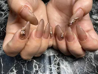 ロング ネイル ✴︎ Delightのネイルデザイン