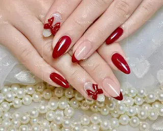 ネイル 🦋 Queenieのネイルデザイン