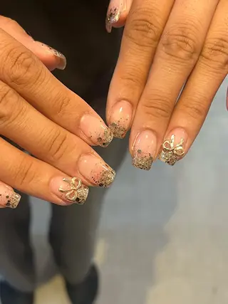 ネイル +vico Reiのネイルデザイン