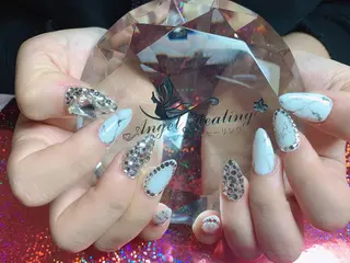 ネイル エンジェル ヒーリング 矢場町店のネイルデザイン