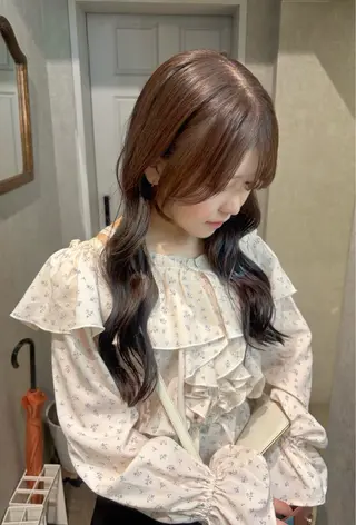 ロング カラー ヘアアレンジ iona/ハイトーン /ネイルのネイルデザイン