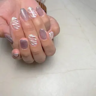 ネイル NAILSALON RandU...のネイルデザイン