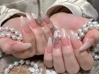 ネイル MoaNail🫶 Yoshiのネイルデザイン
