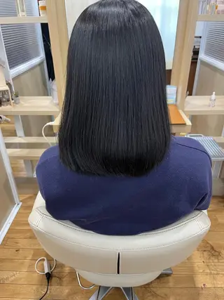 セミロング 鈴木 結のヘアスタイル