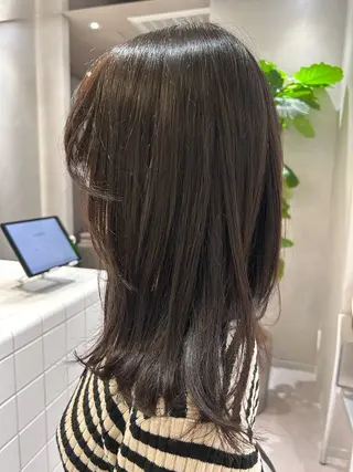 ミディアム カラー SALOWIN 新宿三丁目me+所属・レイヤー/ボブ/ パーマ/HARUKAのヘアスタイル