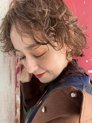 ショート カラー パーマ iizuka akiのヘアスタイル