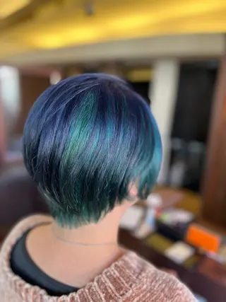 ショート U HARUNAのヘアスタイル