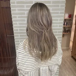 セミロング カラー 大人可愛い/レイヤー /ブリーチ/溝口誠二のヘアスタイル