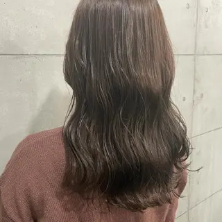 ミディアム カラー パーマ ヘアアレンジ メンズ キッズ ネイル マツエク・マツパ 切りっぱなしヘアボブ ミディアムヘアRYOのヘアスタイル